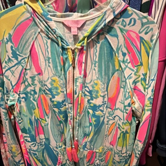 Rare! Like New Lilly Pulitzer Popover. Small - Picture 1 of 2